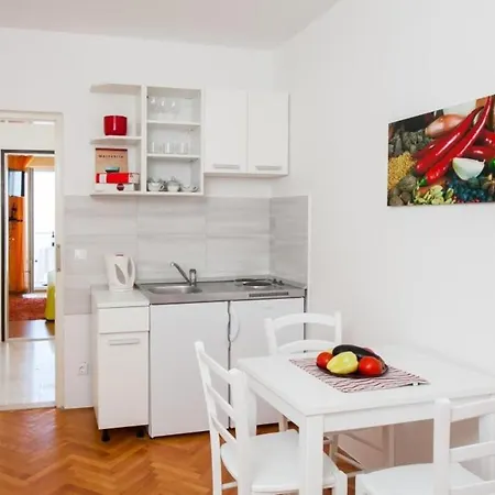 Ploce Apartments-one-bedroom With Balcony And Sea View - Ante Topic... (adults Only) Lägenhet Dubrovnik
